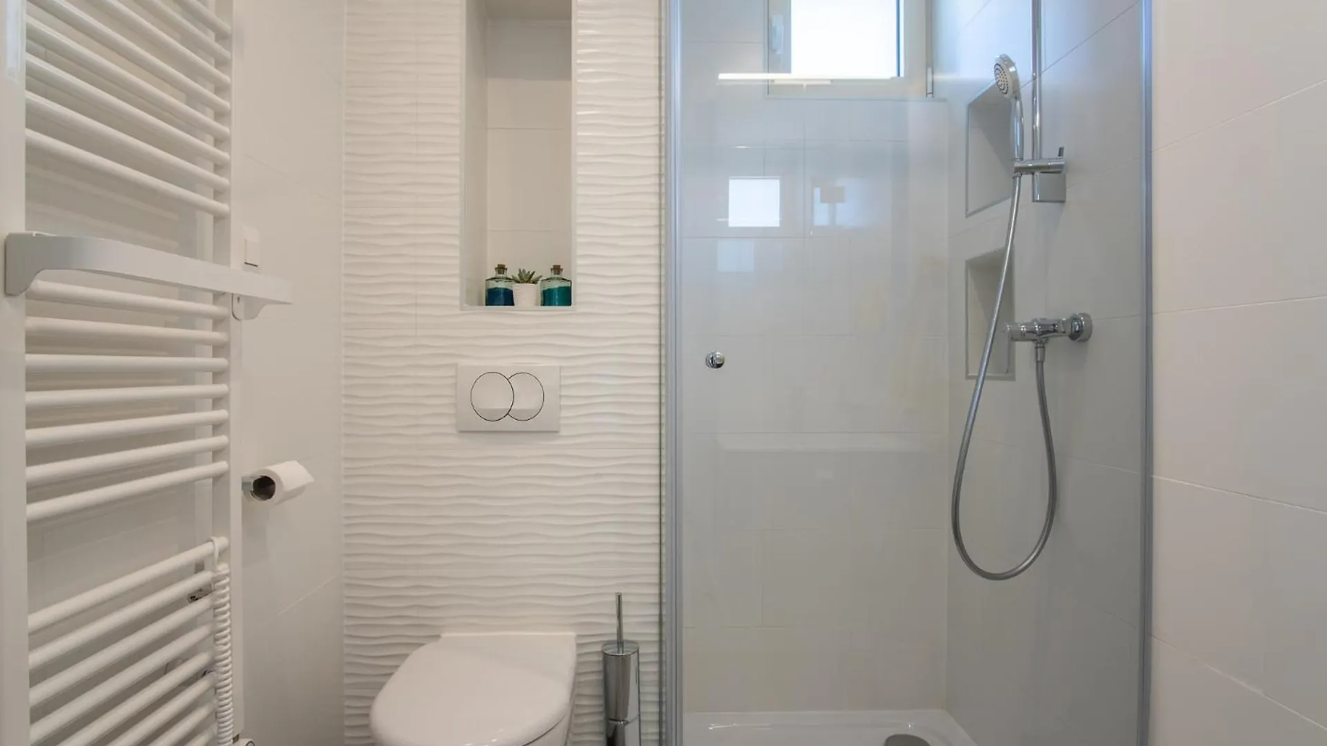 Seaside House For Families With Children Mandre, Pag - 22704 Villa Kolan Holiday home