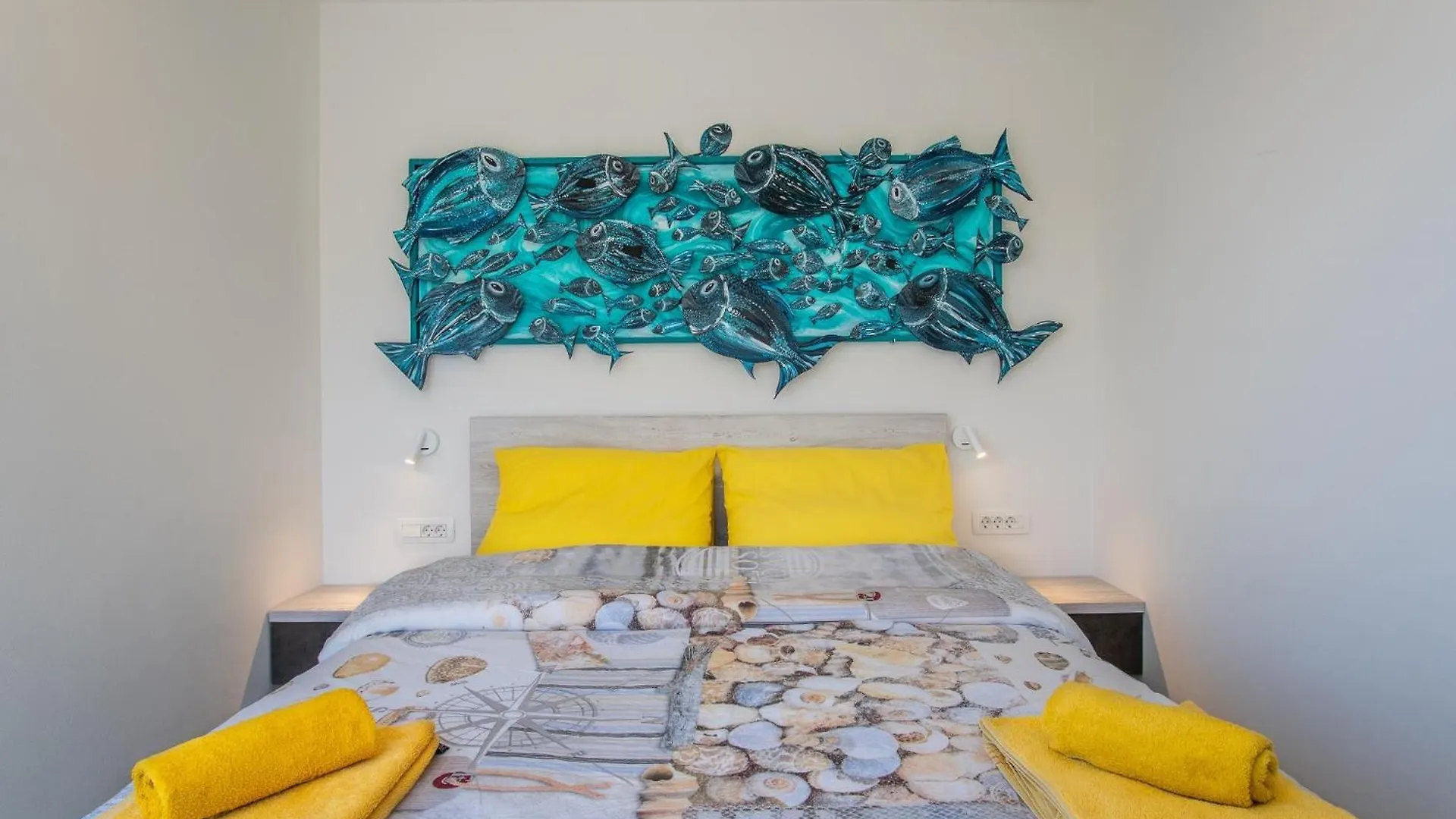Seaside House For Families With Children Mandre, Pag - 22704 Villa Kolan 0*,