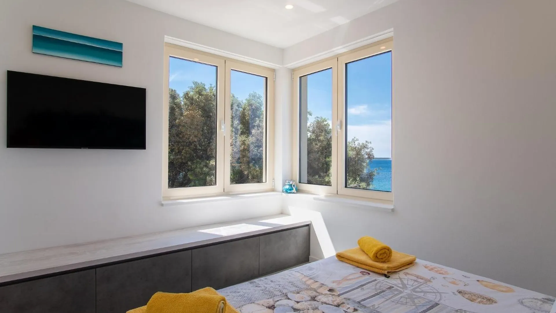 Seaside House For Families With Children Mandre, Pag - 22704 Villa Kolan